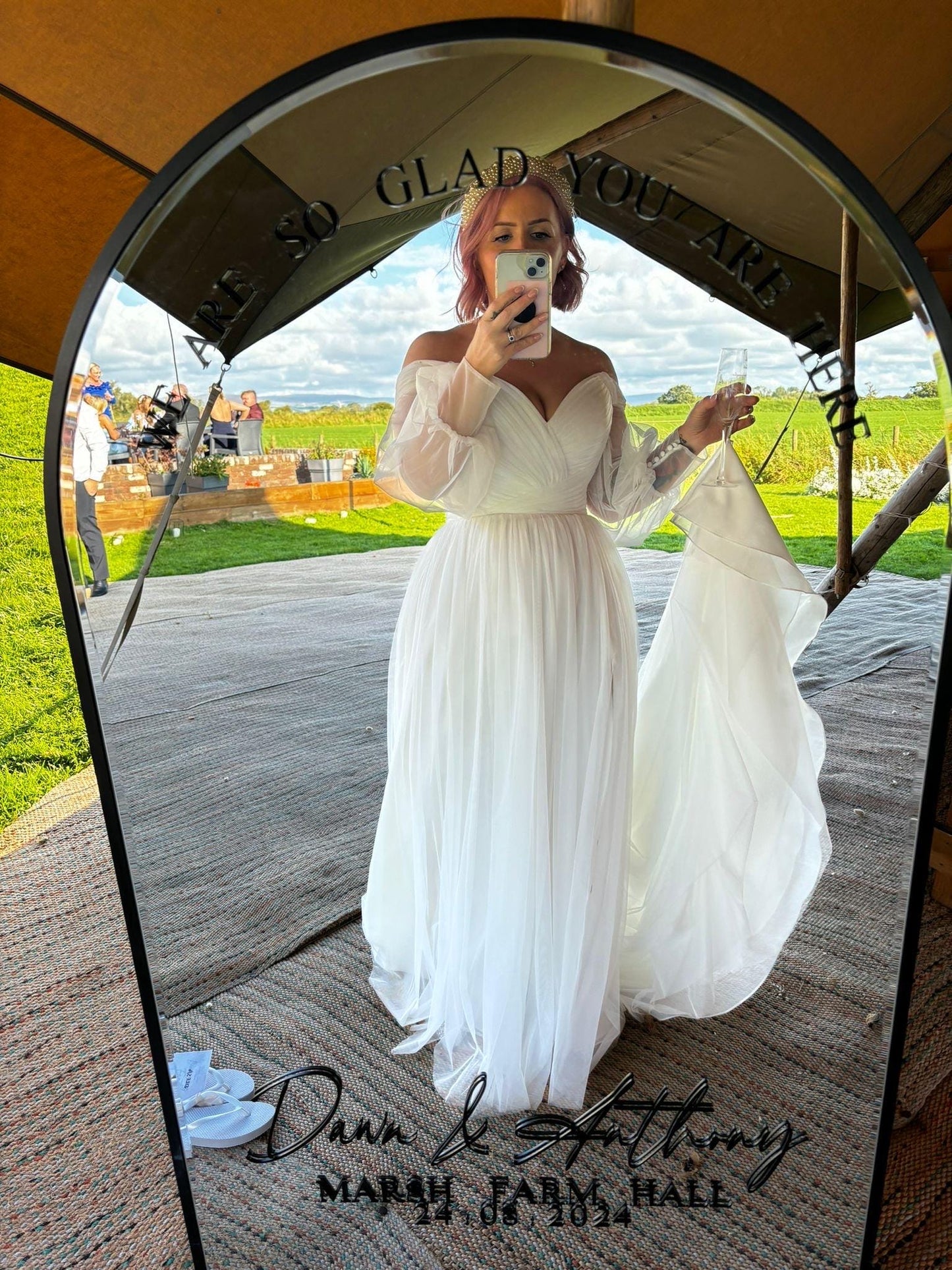 Adhesive Acrylic Letters for Wedding Selfie Mirror and Bespoke Design Service
